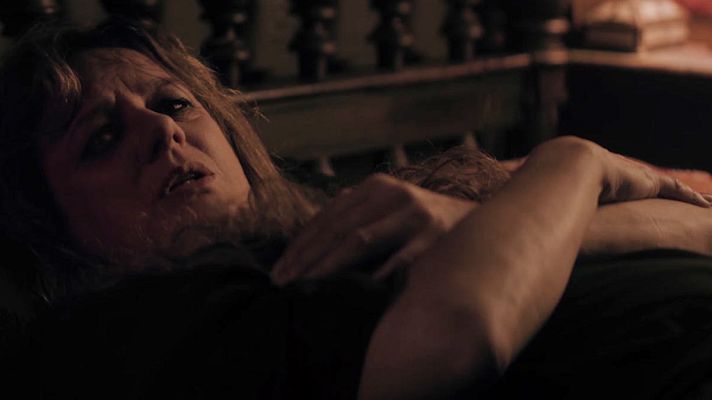 Telediario 1 - Emma Suárez prueba con el terror en 'La influencia'