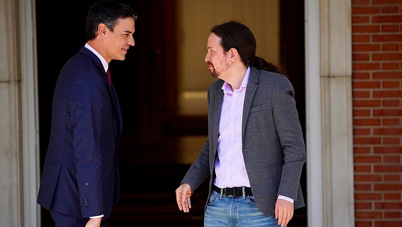Sánchez e Iglesias mantienen una discreta reunión para avanzar en un gobierno de cooperación