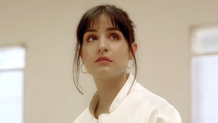 Telediario 1 - Las 'Otras alas' de Natalia Lacunza