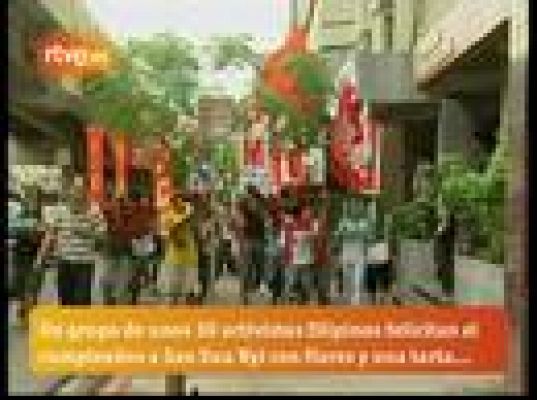  - San Suu Kyi cumple 64 años