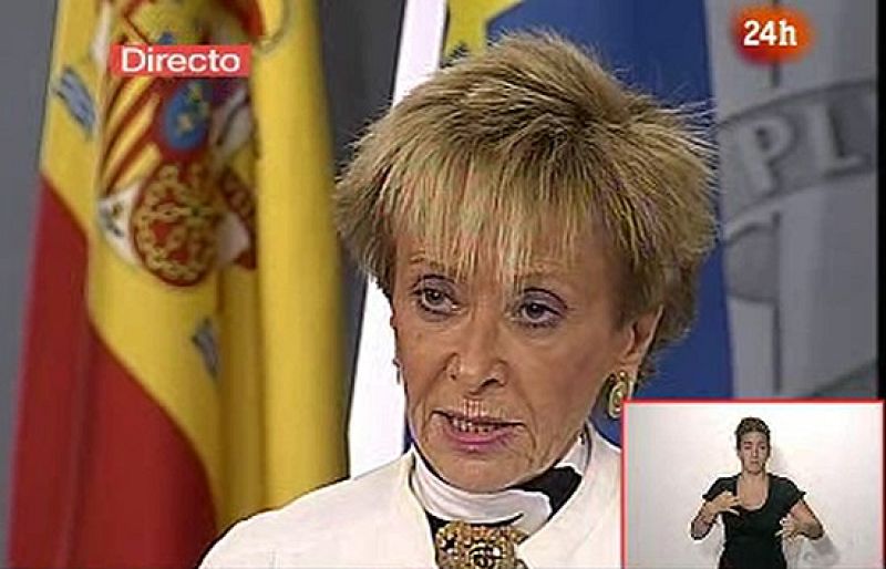 La vicepresidenta primera del Gobierno, María Teresa Fernández de la Vega, ha señalado que los demócratas "no se van a dejar intimidar y van a luchar con las armas del Estado de Derecho, la unidad y la firmeza".