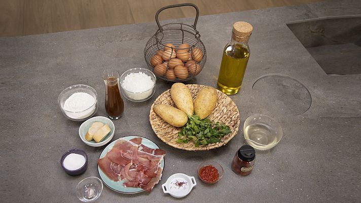 Patatas a la importancia y pasta con langosta