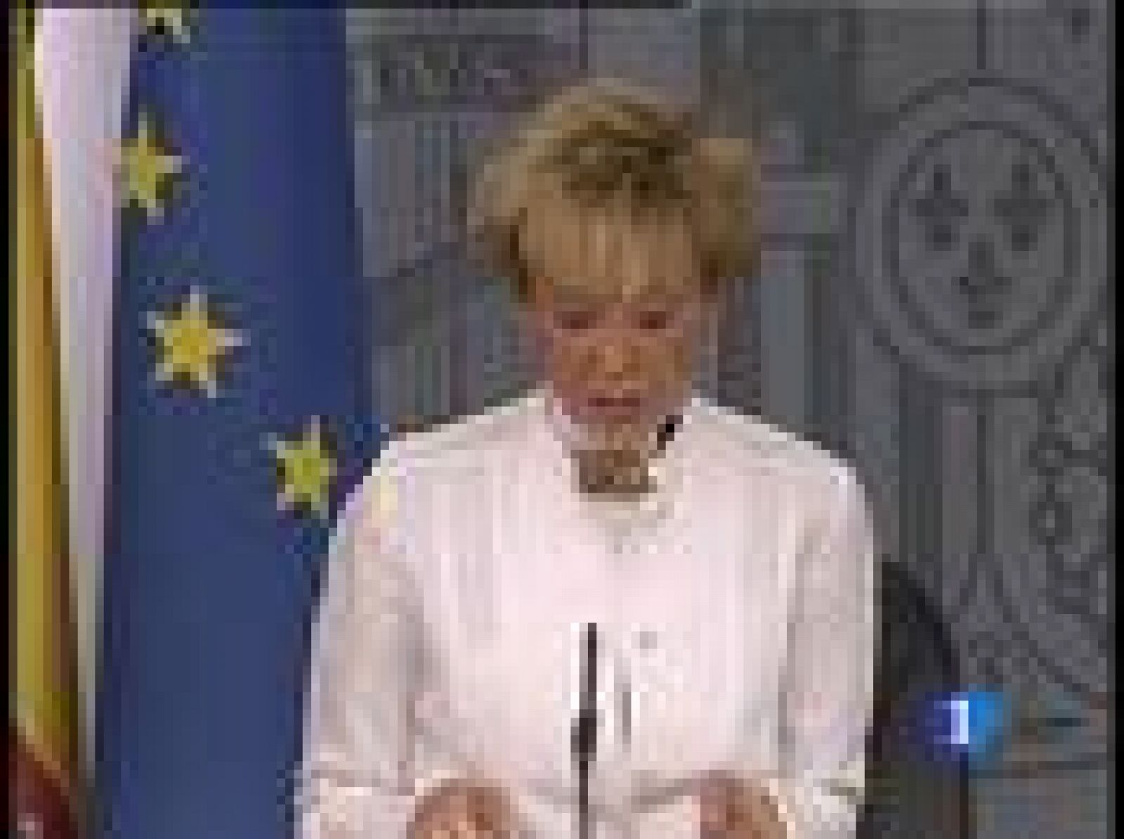 El Consejo de Ministros ha aprobado la revisión del objetivo de déficit para el 2010 | Ver