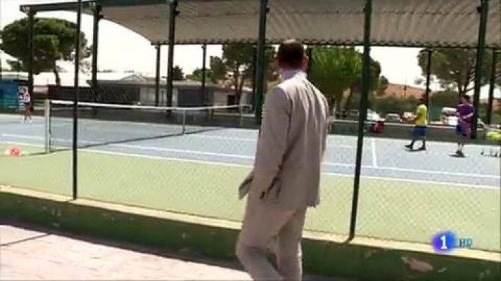 Telediario 1 - 'Jota' Hombrados, historia del balonmano español a sus 47 años