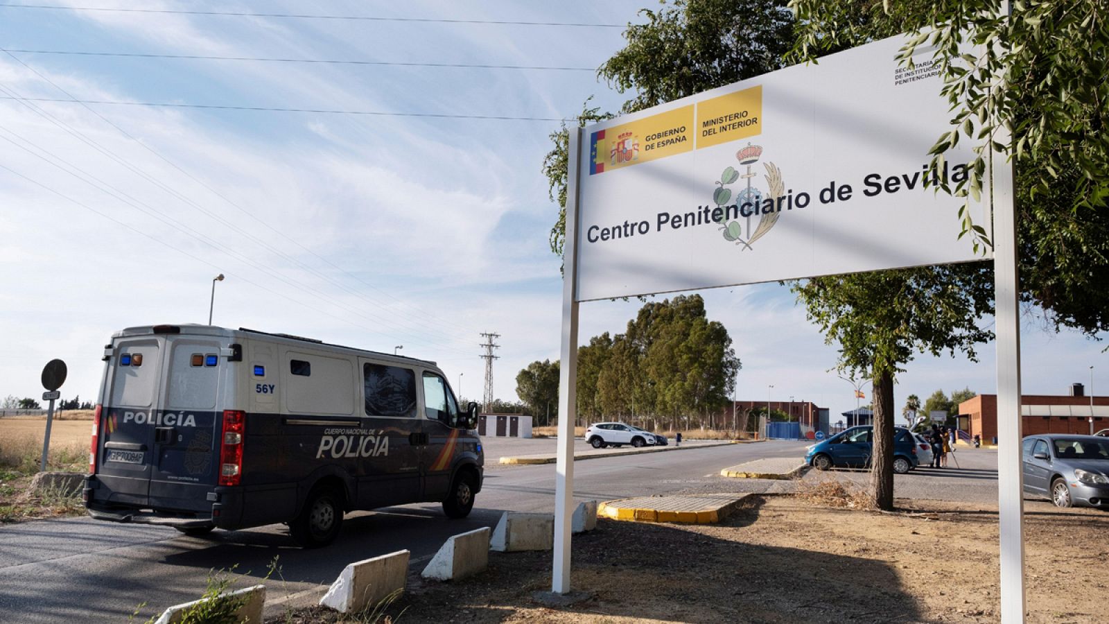 Los cinco miembros de 'La Manada' ingresan en la prisión de Sevilla tras conocerse su condena en firme