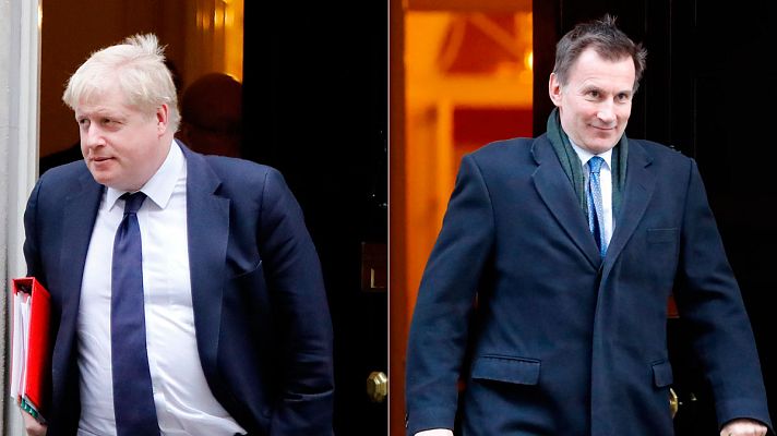Telediario 1 - Boris Johnson y Jeremy Hunt cominezan su campaña por el liderazgo del Reino Unido