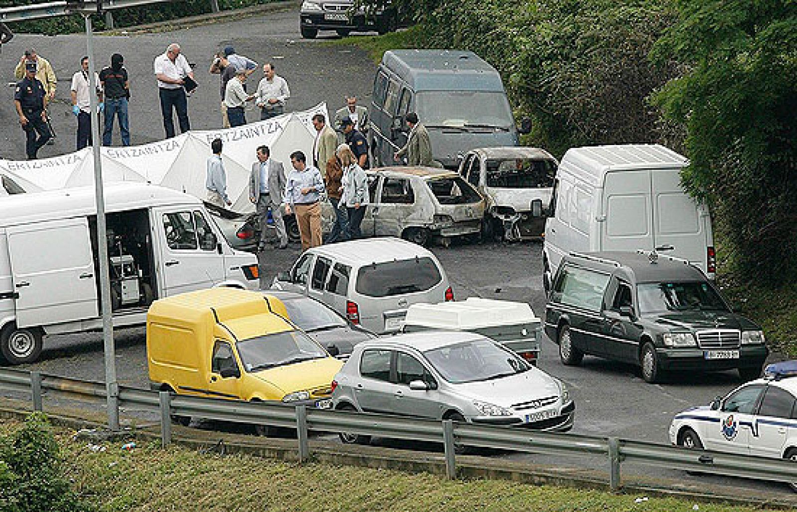 Eduardo Puelles, un inspector de la Brigada de Información de la Policía Nacional que tenía 49 años y dos hijos, ha sido la última víctima de ETA.