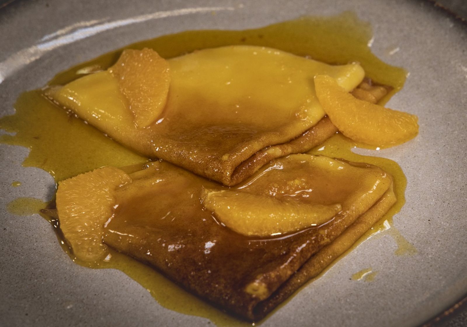 "Crepes suzette" de Dani García