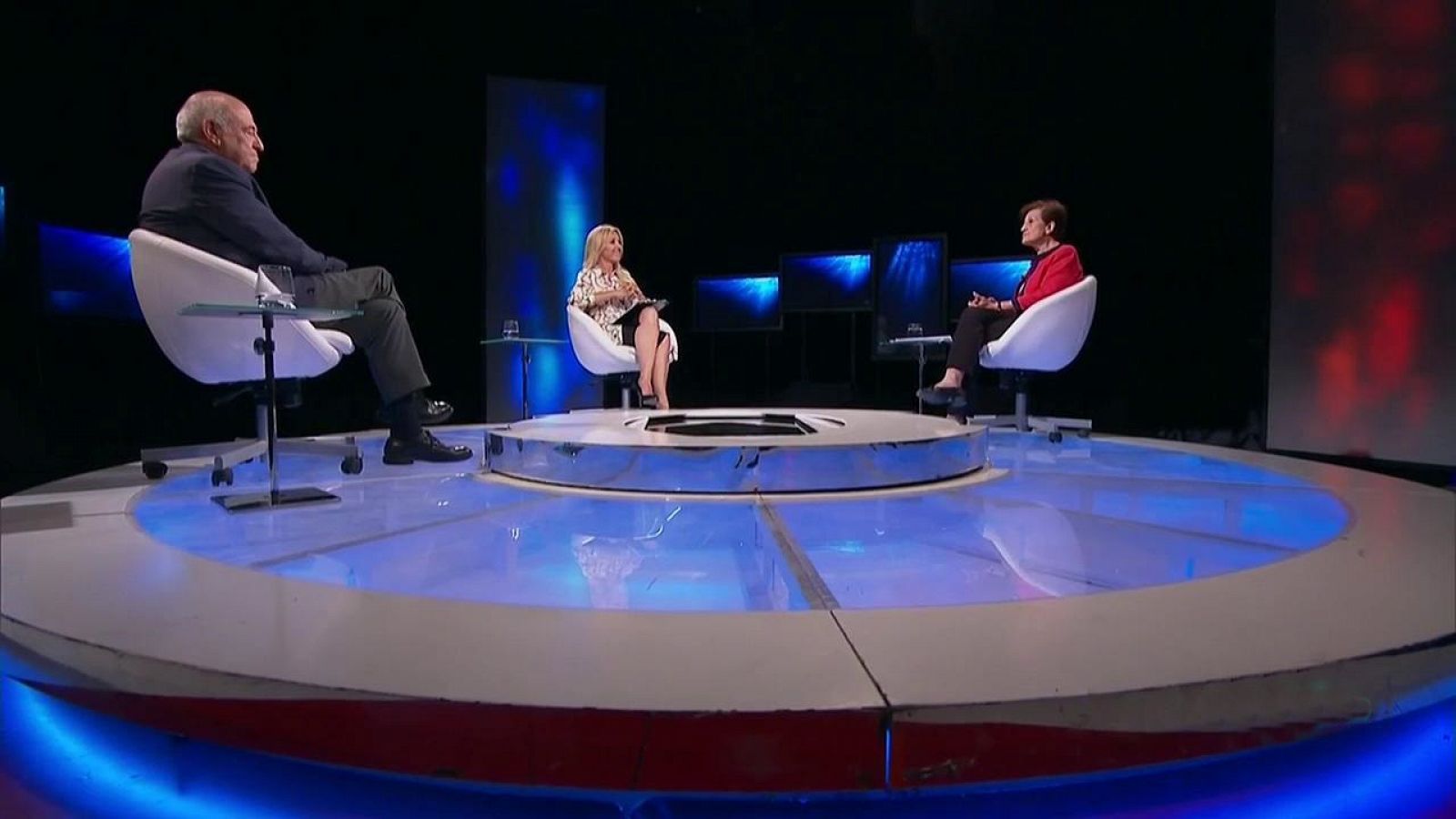 Versión española - Somos gente honrada (coloquio) - ver ahora