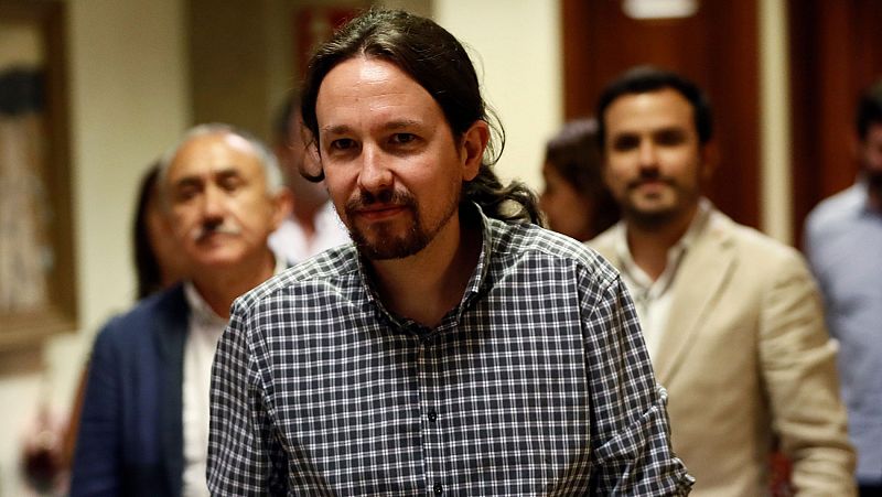 Iglesias asegura que Podemos no acepta "ultimátums" del PSOE "a través de los medios" 