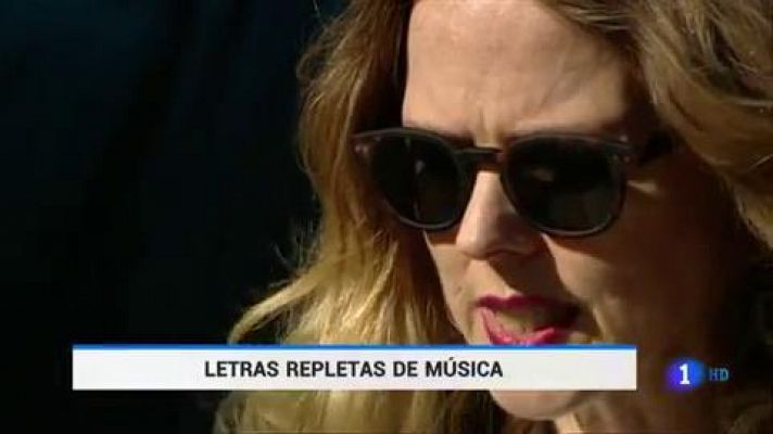 Telediario 1 - Christina Rosenvinge presenta su primer libro, 'Debut'