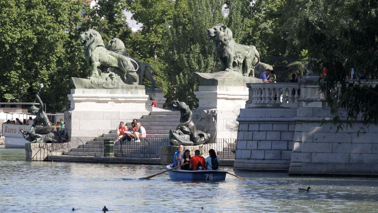 La primera ola de calor del verano pone este martes en aviso amarillo a una decena de provincias - RTVE.es