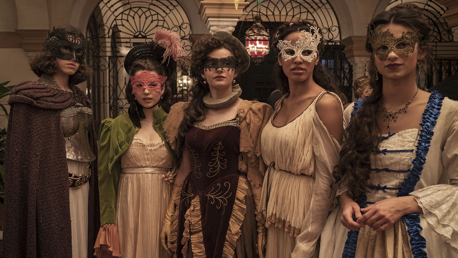 La otra mirada - Los detalles del vestuario del baile de máscaras - rtve.es