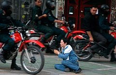 Irán admite que hubo irregularidades en las elecciones