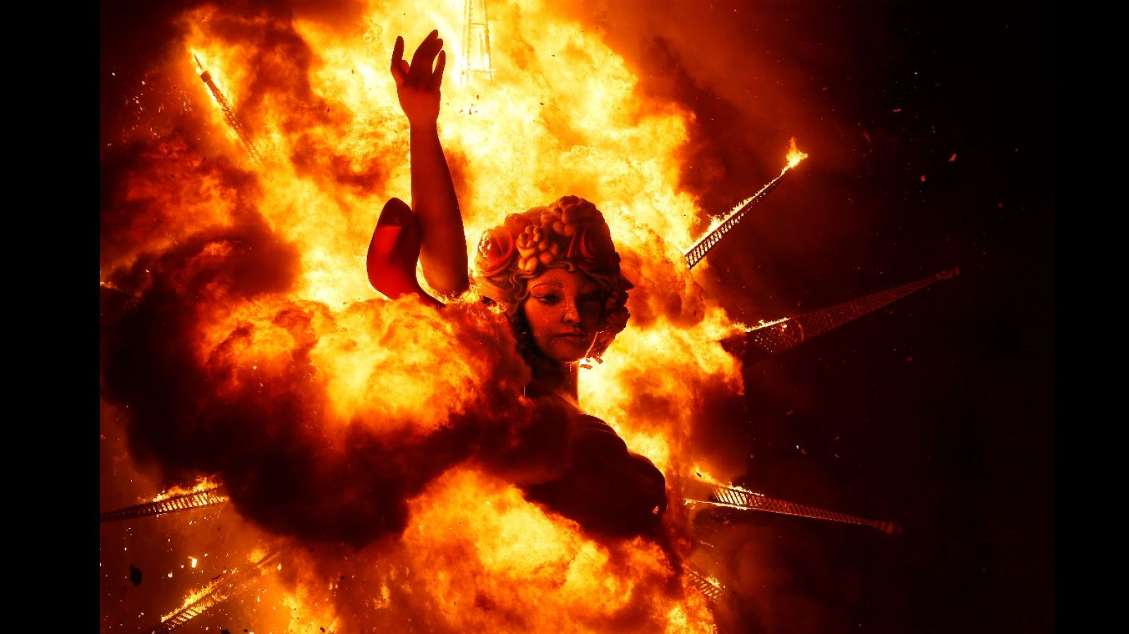 L'Informatiu - Comunitat Valenciana 2 - 25/06/19 - ver ahora