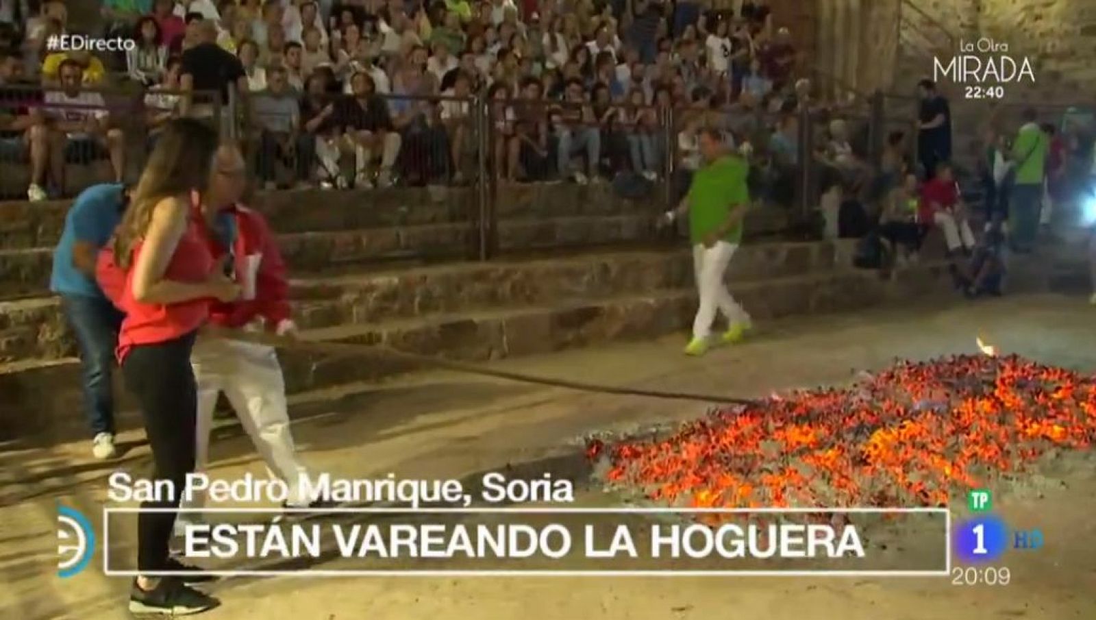 Paso del fuego de San Pedro Manrique (Soria) - España Directo | Ver