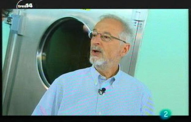 tres14 - Luis Enjuanes