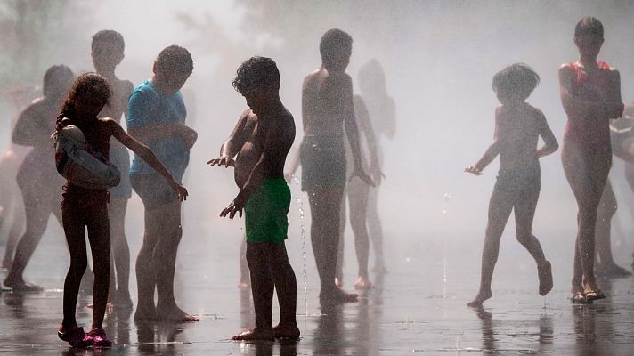 La ola de calor podría acabar siendo la más intensa de las diez registradas en un mes de junio