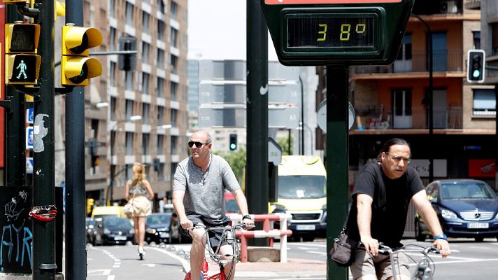 Viento fuerte en el sistema Central y temperaturas significativamente altas en el este y centro de la Península