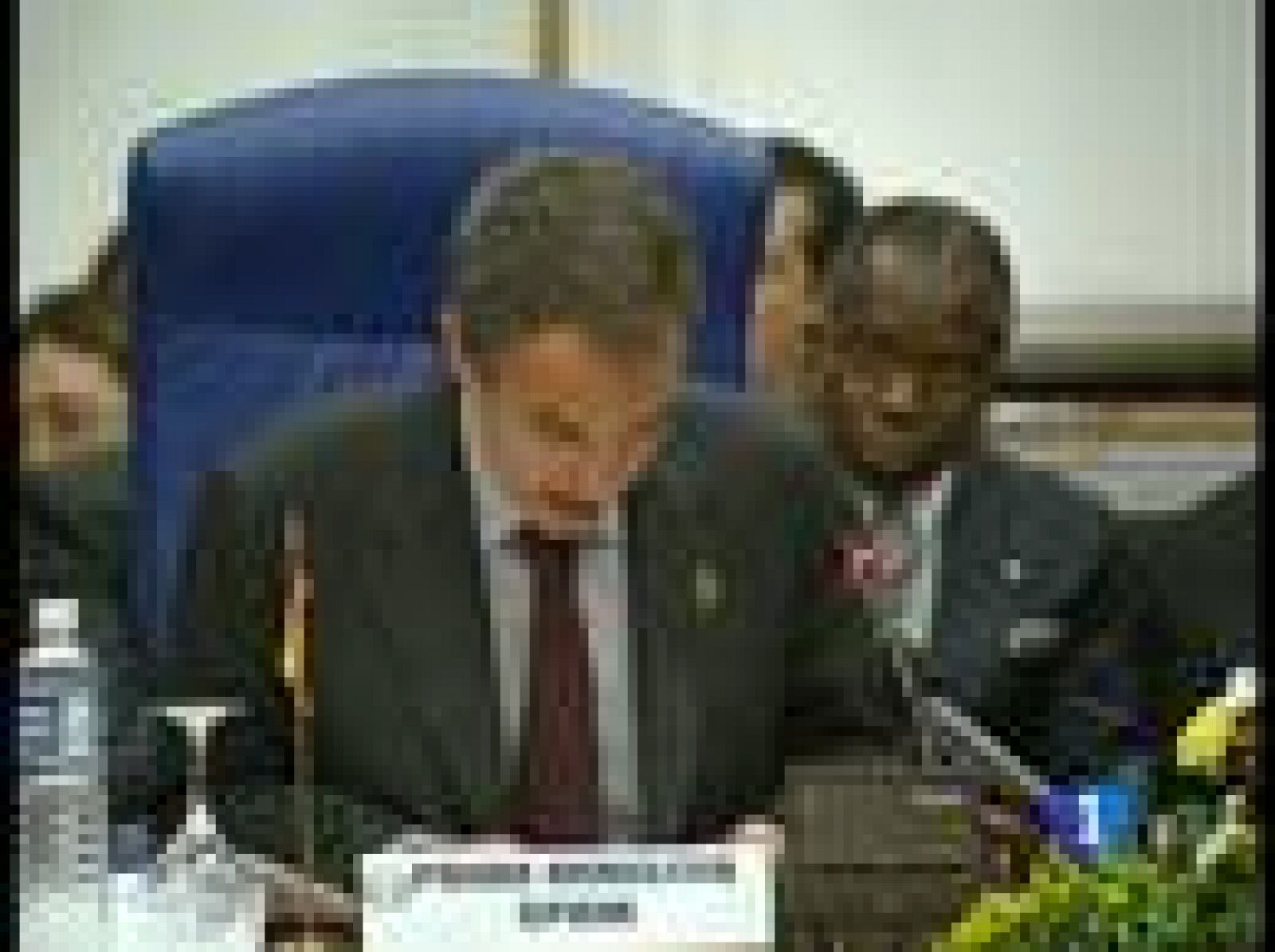 Zapatero viaja a Nigeria a la Cumbre de la Comunidad Económica de Estados de África Occidental | Ver