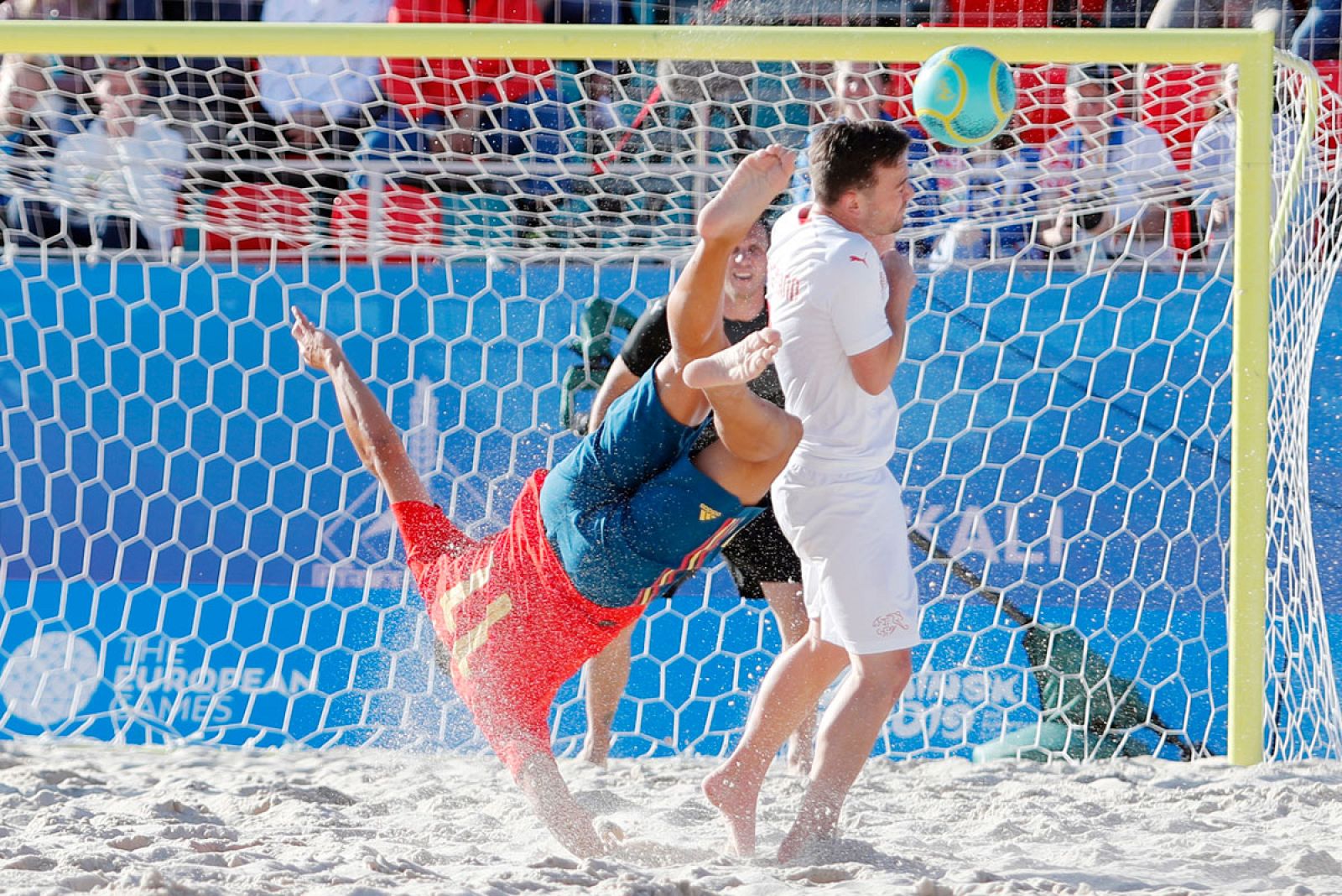 Juegos Europeos 2019 | España logra una amarga plata ante Portugal en fútbol playa (3-8) -RTVE.es | Ver