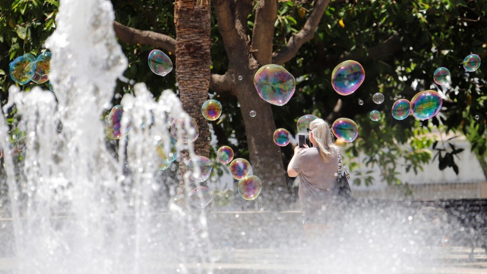 Informe Semanal: Más que calor | RTVE Play