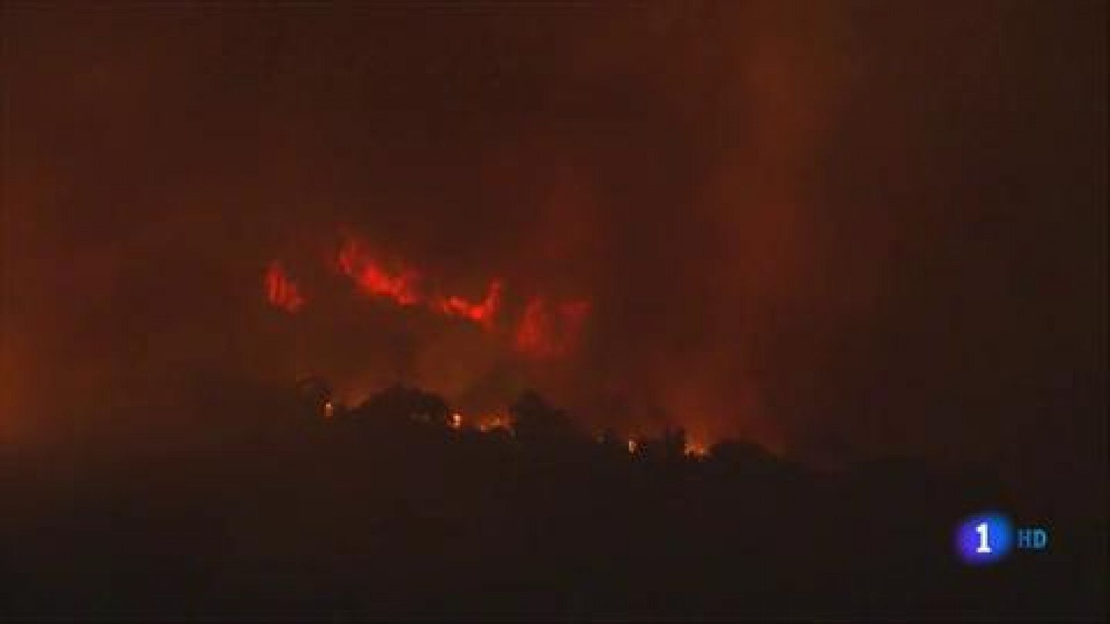 El incendio en Cadalso y Cenicientos permanece sin control y alcanza el nivel 2 de gravedad 