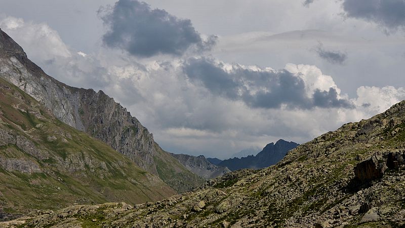 Posibilidad de tormentas localmente fuertes en el Pirineo oriental - Ver ahora