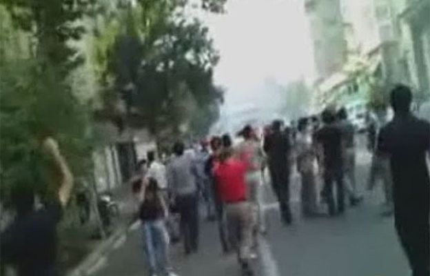  - Siguen las protestas en Teherán