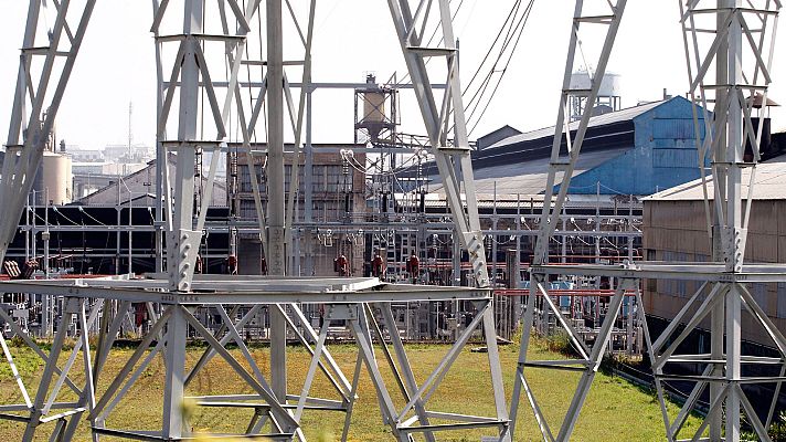 Telediario 1 - Acuerdo para la venta de las plantas de A Coruña y Avilés de Alcoa