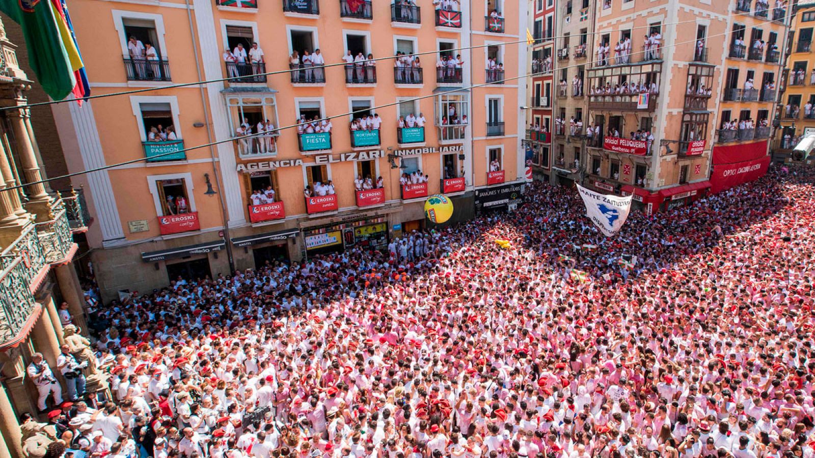 girasol Opcional Alienación Sanfermines 2019: así fue el multitudinario chupinazo | RTVE