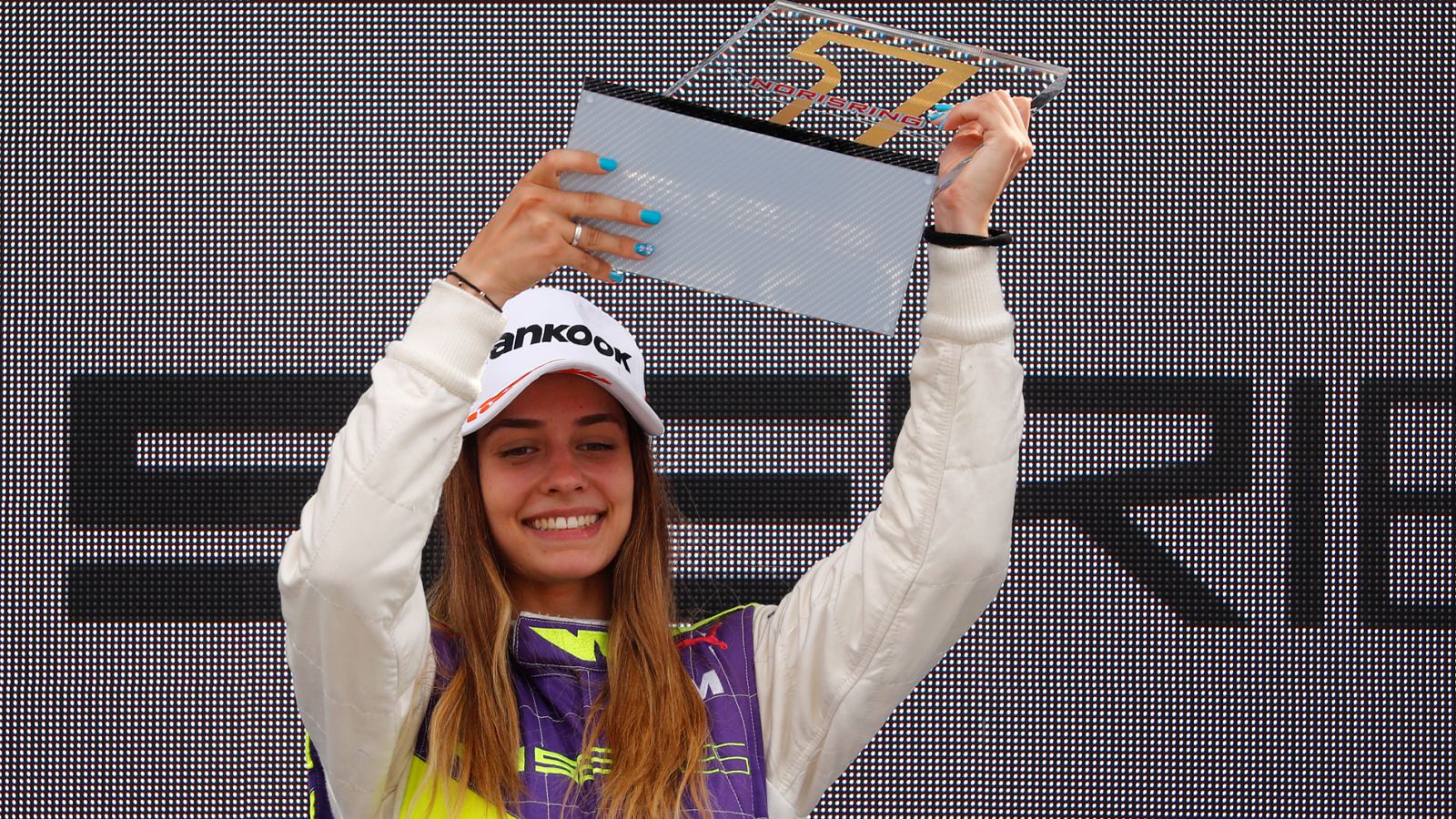 Marta García logra desde la 'pole' su primera victoria en las W-Series