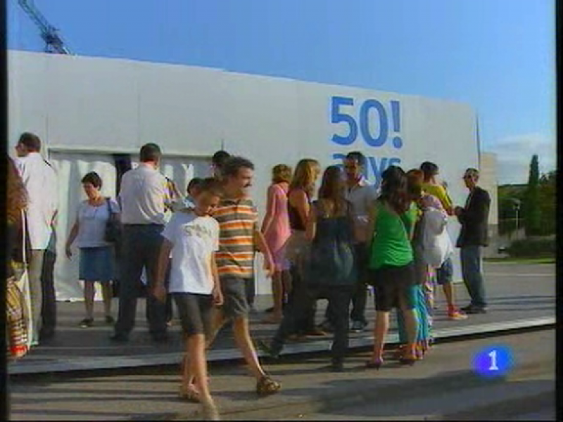 Inauguració a Sant Cugat de la carpa per a celebrar els 50 anys de TVE a Catalunya