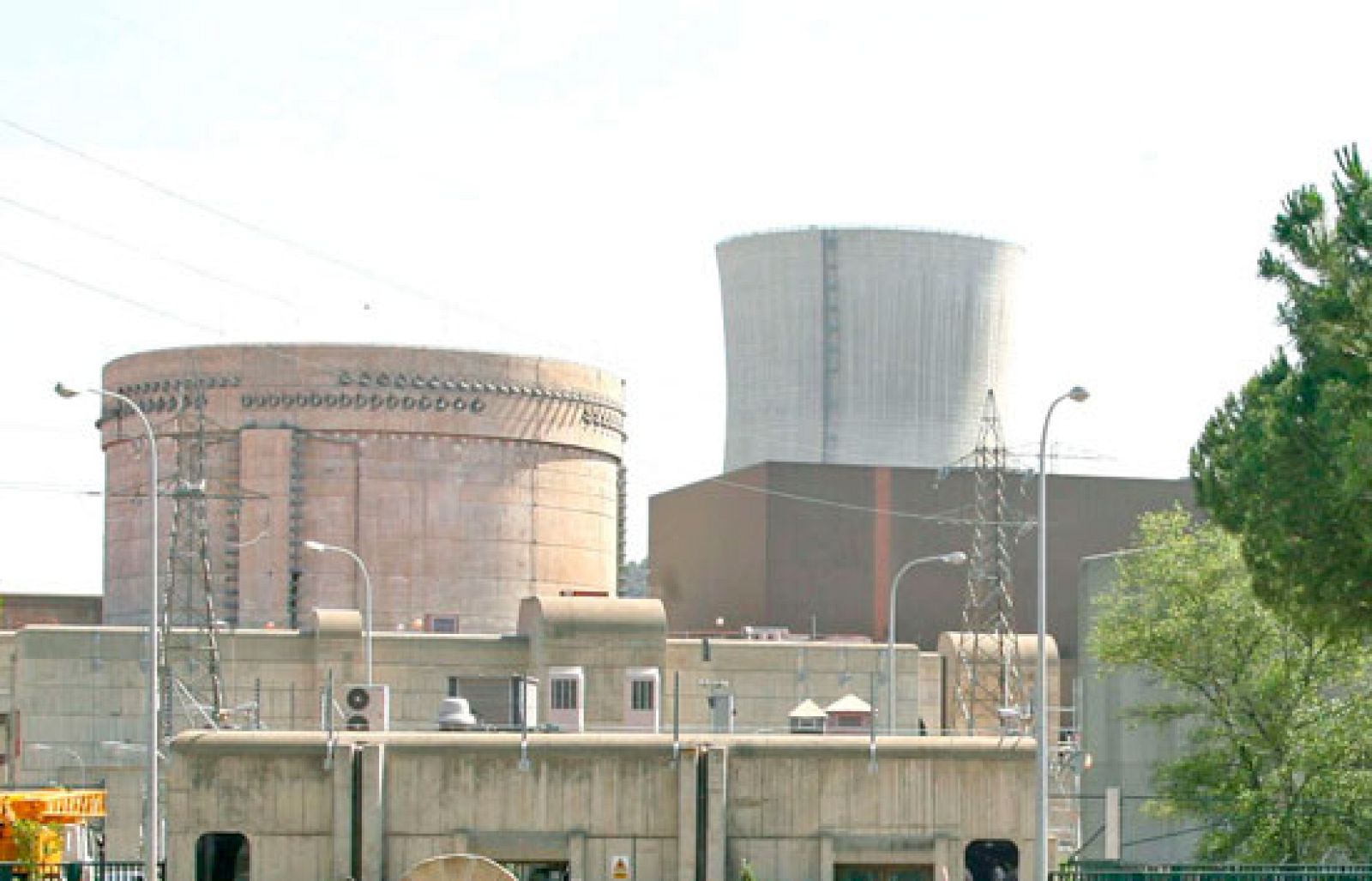 Varias organizaciones a favor del cierre de Garoña se manifiestan en Bilbao | Ver