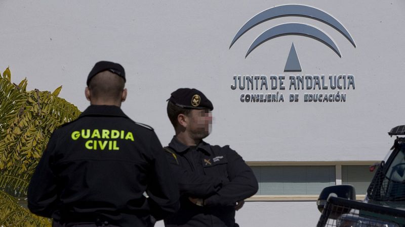 La Audiencia de Sevilla ordena reabrir el caso de los cursos de formación de la Junta de Andalucía