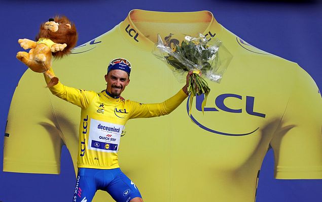 Telediario 1 - Tour 2019: El 'mosquetero' Alaphilippe  ataca para vestirse de amarillo