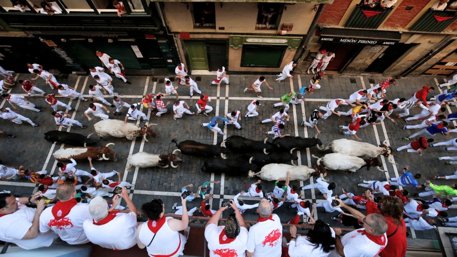 San Fermín 2019 - Cuarto encierro completo - RTVE.es