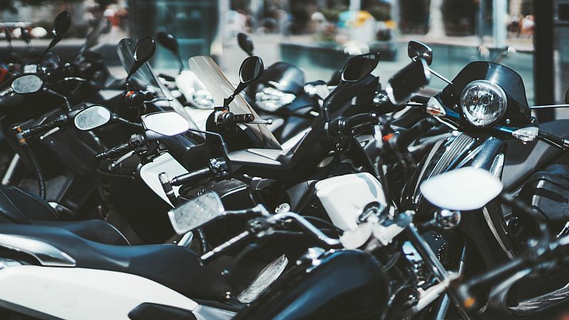 La moto supera al coche en nuevas matriculaciones en el primer semestre del año