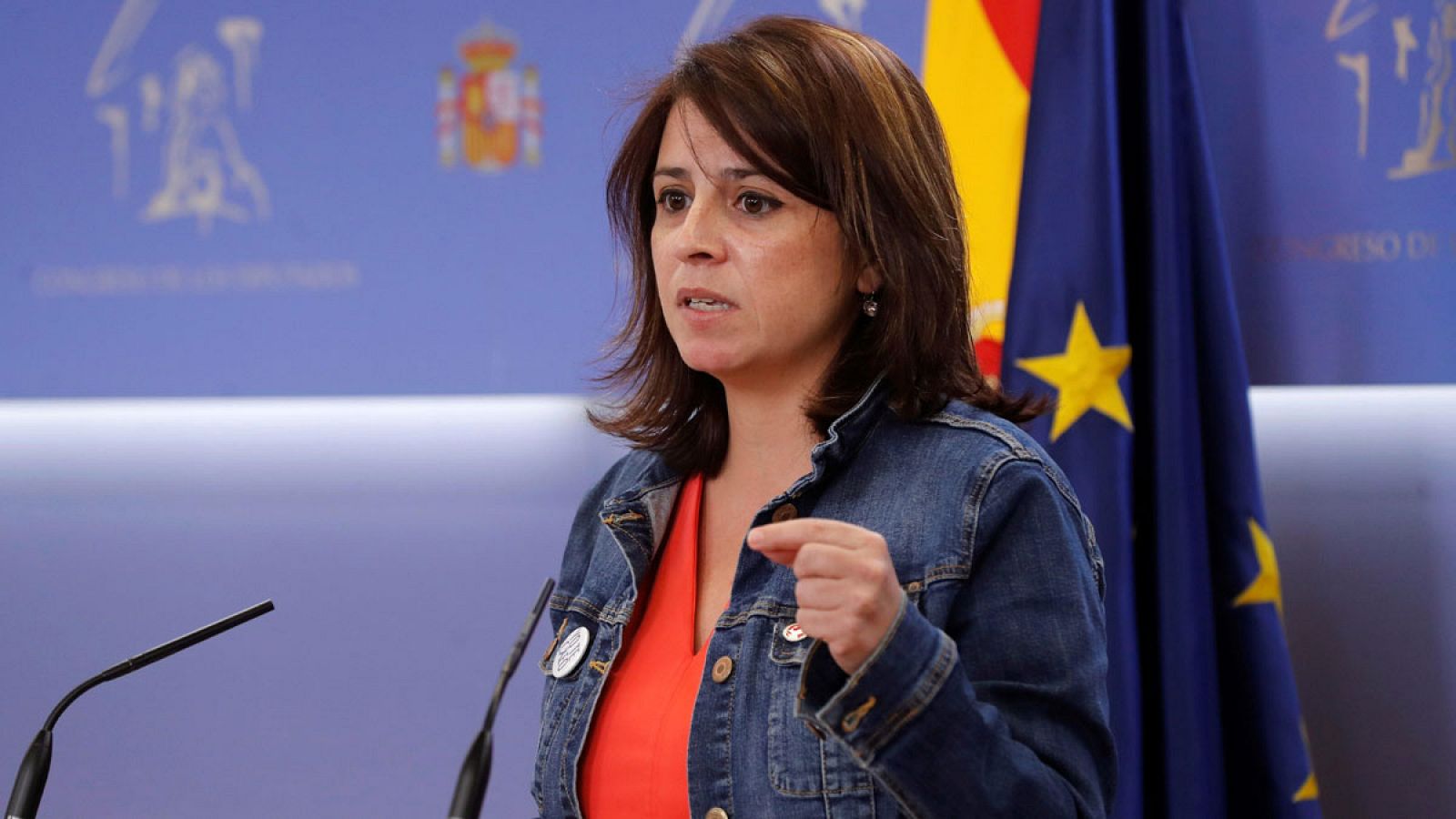 El pulso entre PSOE y Podemos mantiene la investidura de Sánchez en el aire