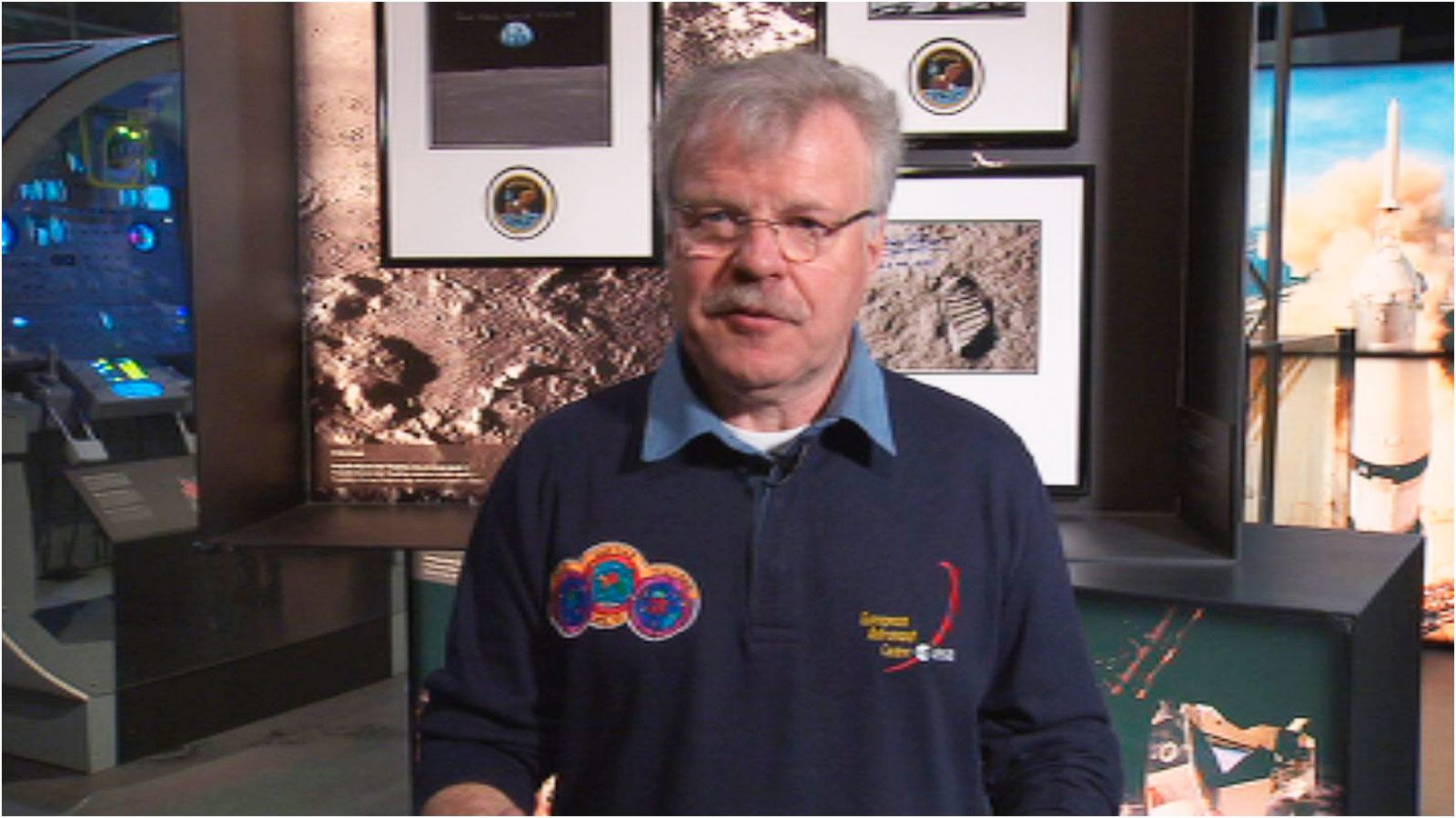 Lab 24 - De la Tierra a la Luna