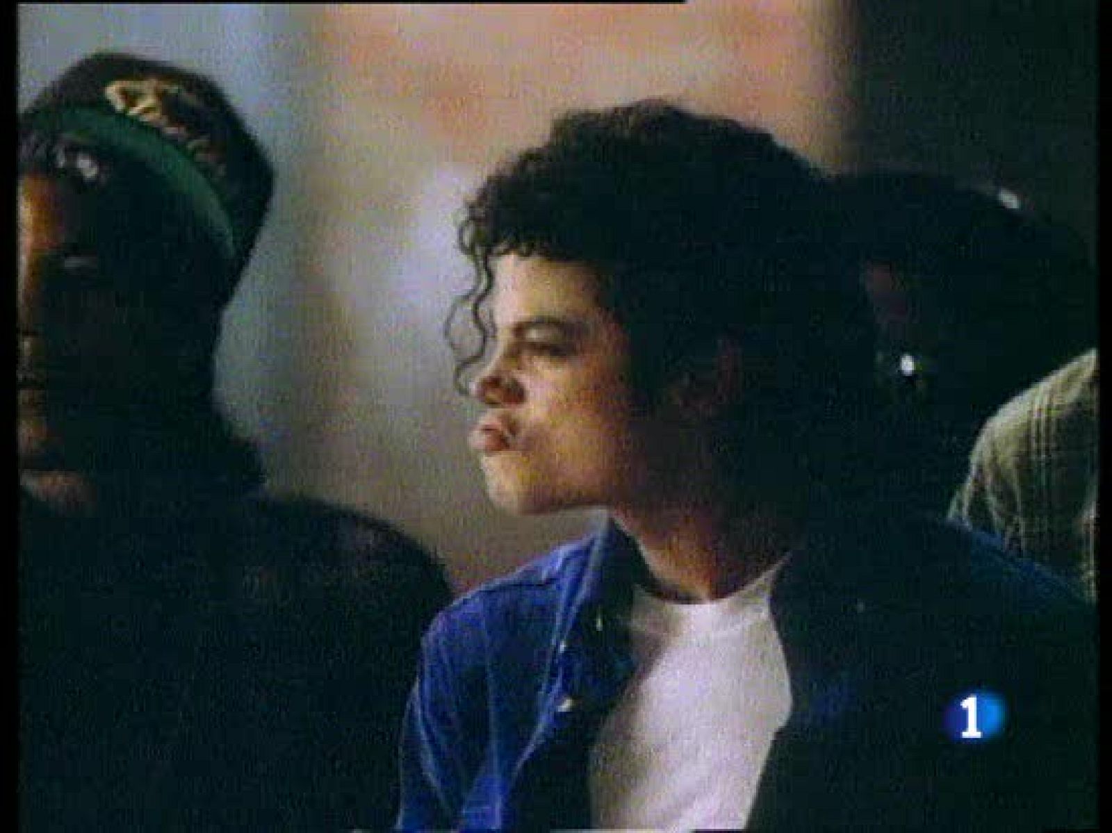 Aun no se ha confirmado la fecha del entierro de Michael Jackson | Ver