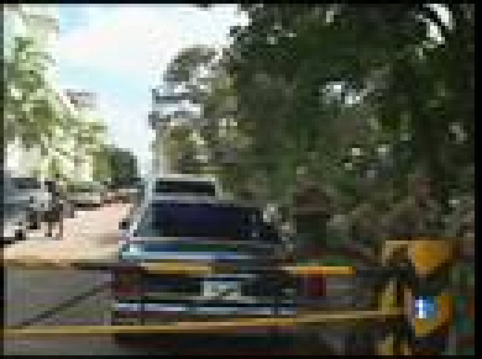 El presidente de Honduras, Manuel Zelaya, insiste en celebrar una consulta sobre su reelección | Ver