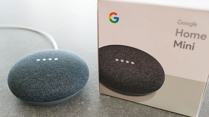 Google admite que escucha el 0,2% de las conversaciones que mantienen los usuarios con su asistente virtual