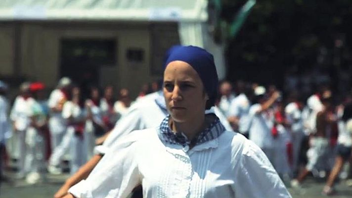 Telediario 1 - Las mujeres 'Dantzaris'