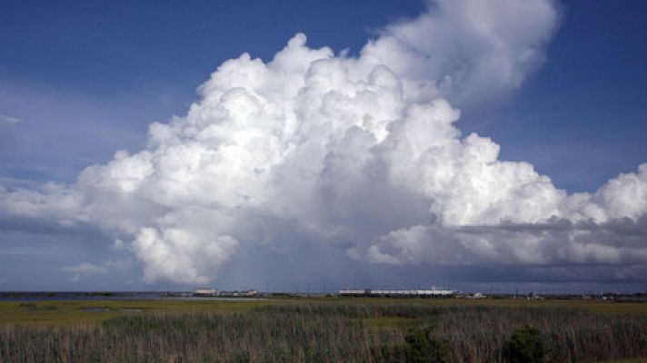 Tormentas fuertes en noroeste peninsular y temperaturas en descenso