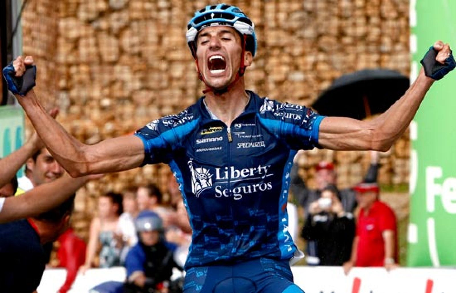 El alicantino Rubén Plaza es el nuevo campeón de España de ciclismo en ruta, prueba celebrada en Santillana del Mar. 