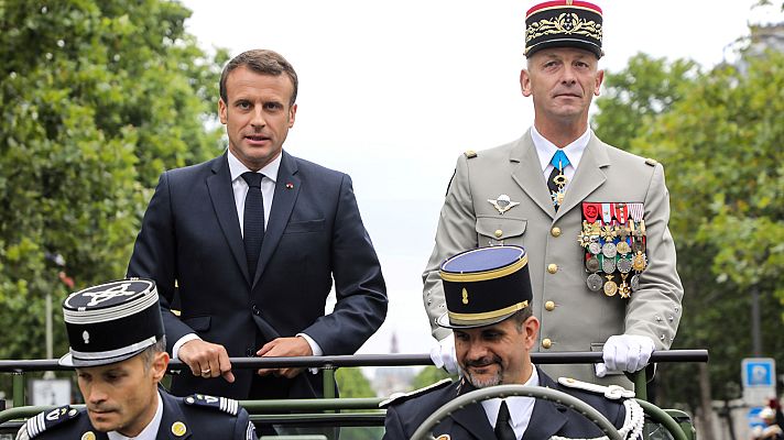 Telediario 1 - Francia celebra su fiesta nacional con el tradicional desfile militar en los Campos Elíseos de París