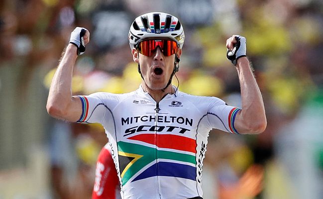 Telediario 1 - El sudafricano Daryl Impey logra su primera victoria en el Tour tras una larga escapada