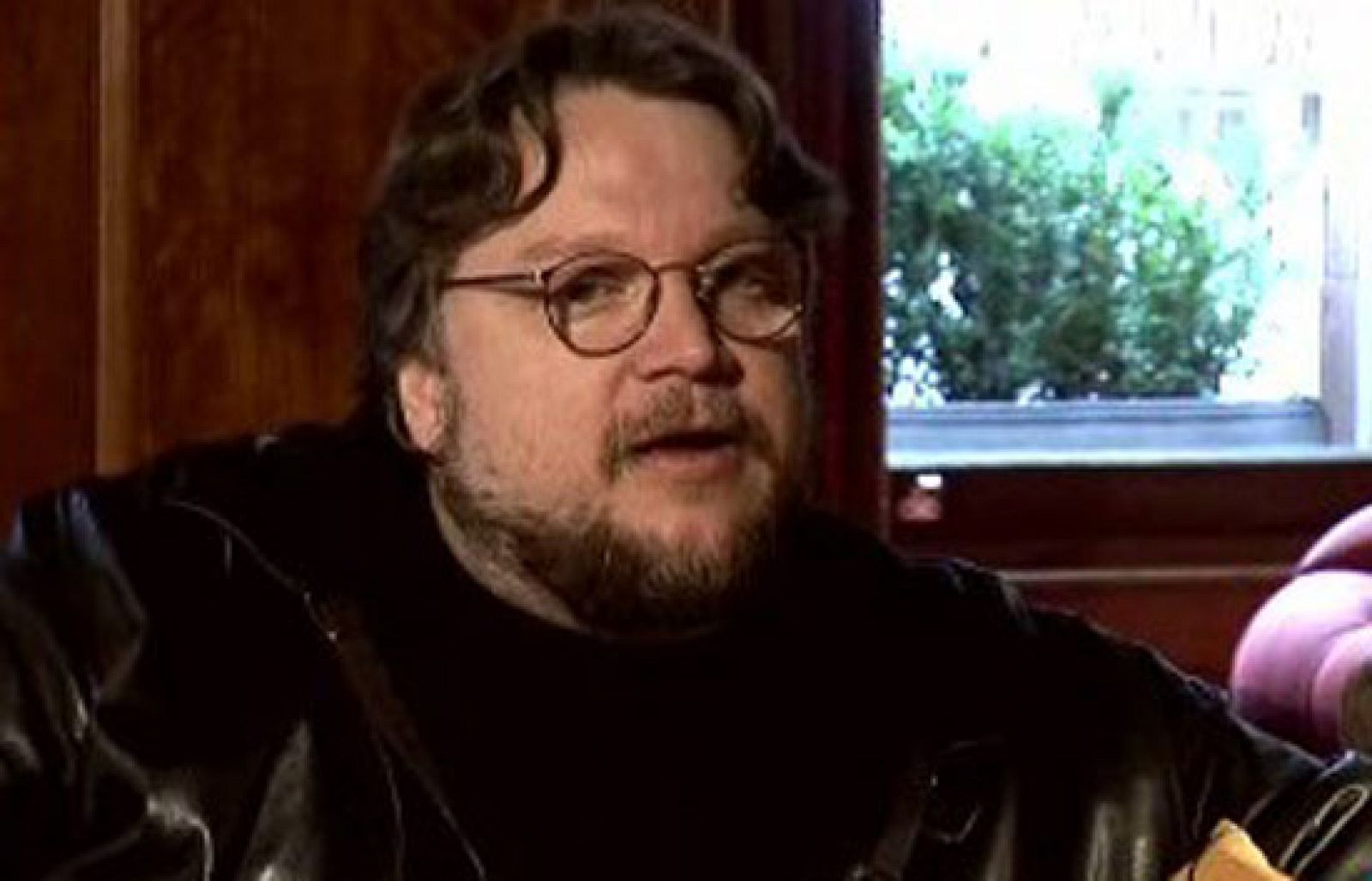 Página 2 - Entrevista: Guillermo del Toro