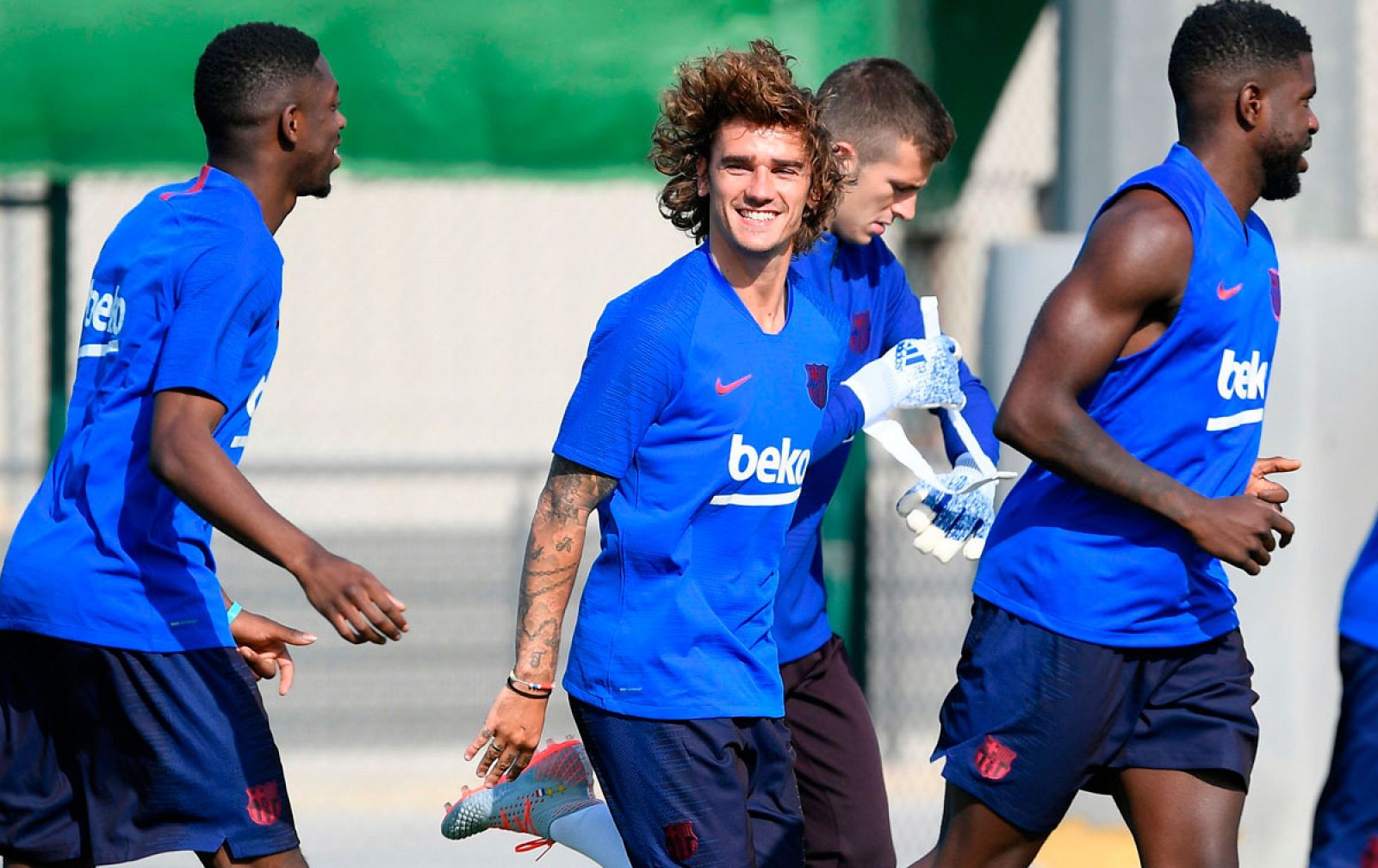 Griezmann, Neto y De Jong, caras nuevas en los primeros entrenamientos del Barça -RTVE.es | Ver